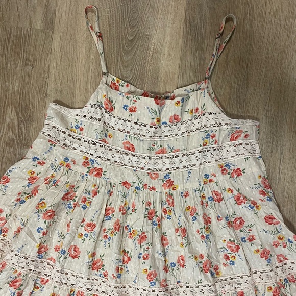 The Great. Serenade Dress in Pale Pink Kerchief Rose Print - Picture 10 of 13